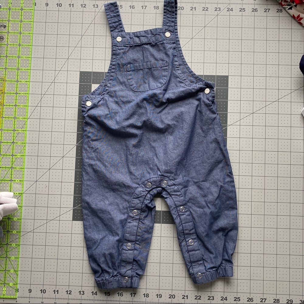 Apple Park organic cotton chambray overalls